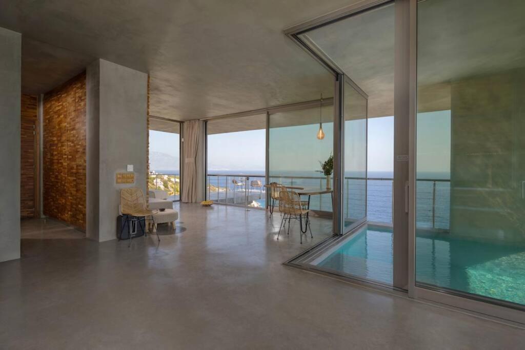 Villa Stunning 180° Sea View Designer For Two
