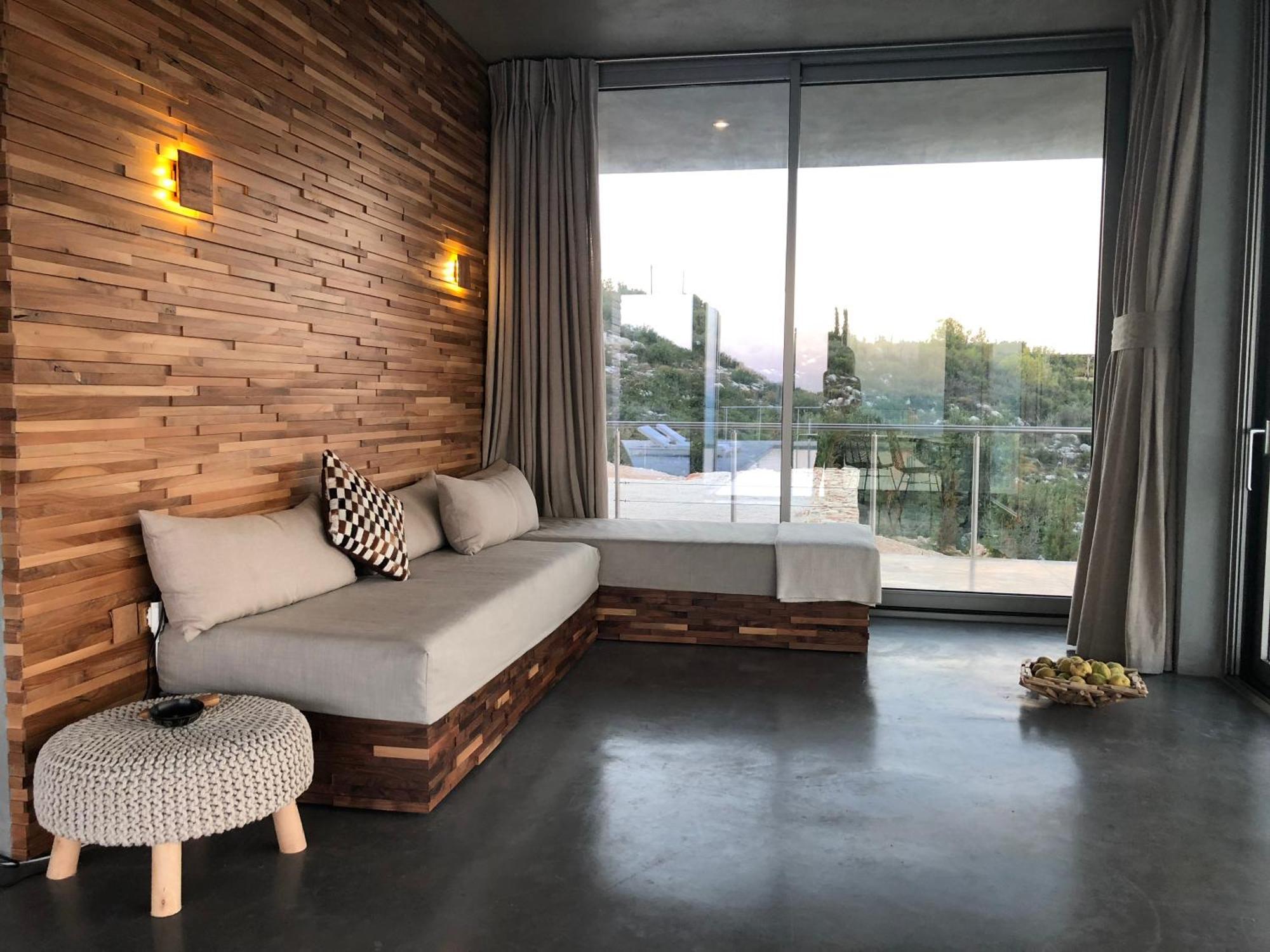 Stunning 180° Sea View Designer For Two